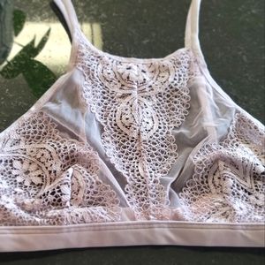Victoria's Secret Floral Lace Bralette Lilac Small